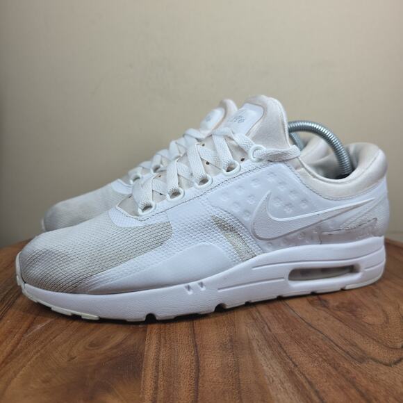 Nike Air Max Zero Essentials Triple White Mens Size 9 Low Top Shoes 876070-100 - Picture 2 of 10
